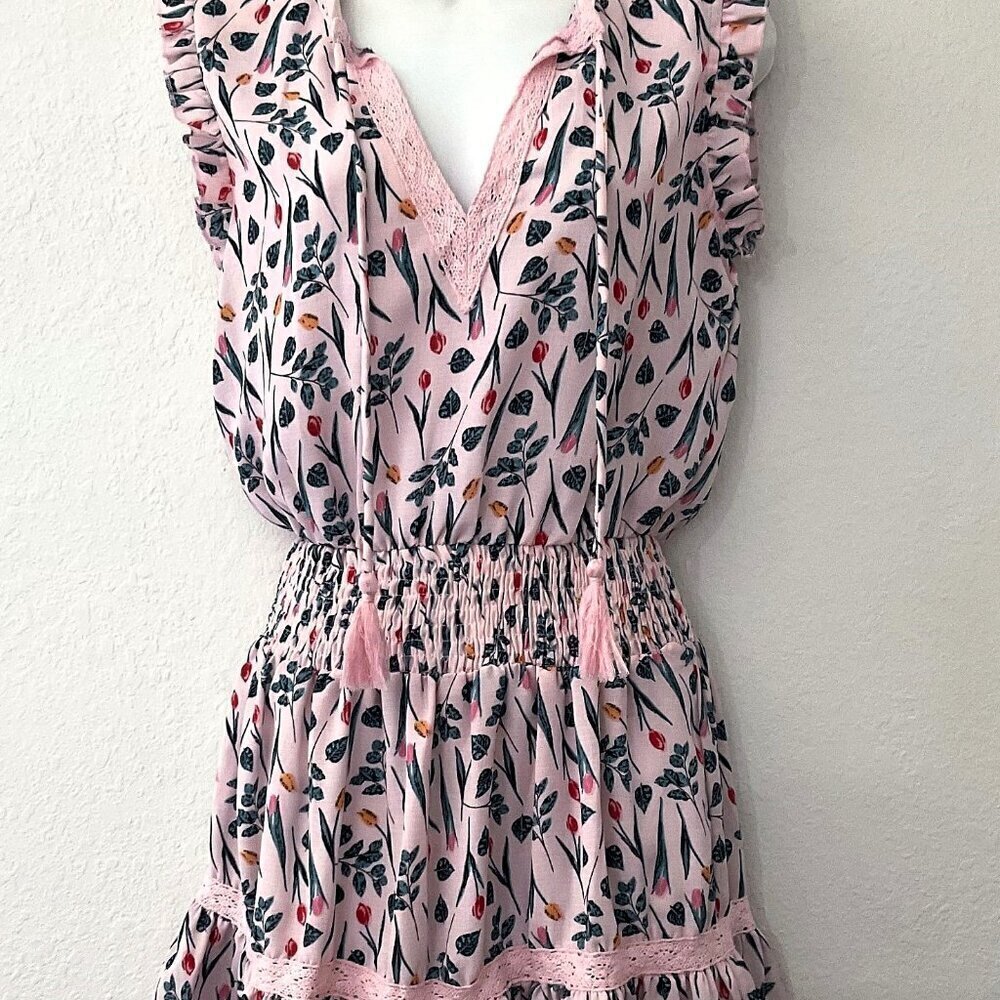 NEW ESLEY FLORAL LACE BOHO  DRESS  (Has flaw)